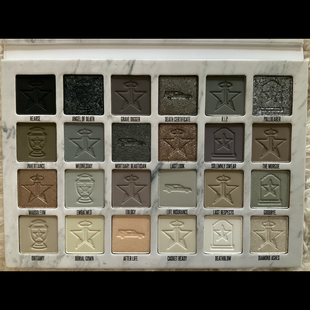 Jeffree Star Cremated Palette